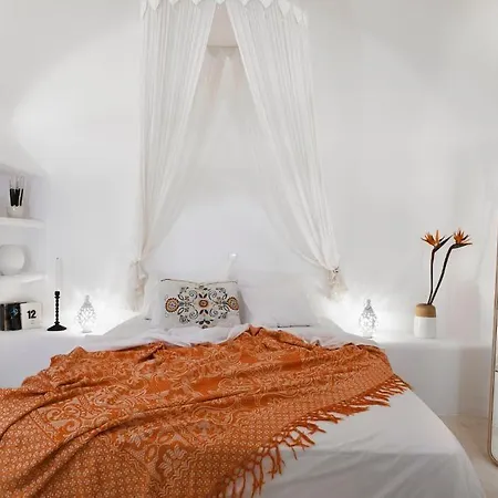 The Small Architect's House Villa *